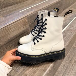 JADON BOOT SMOOTH LEATHER PLATFORMS